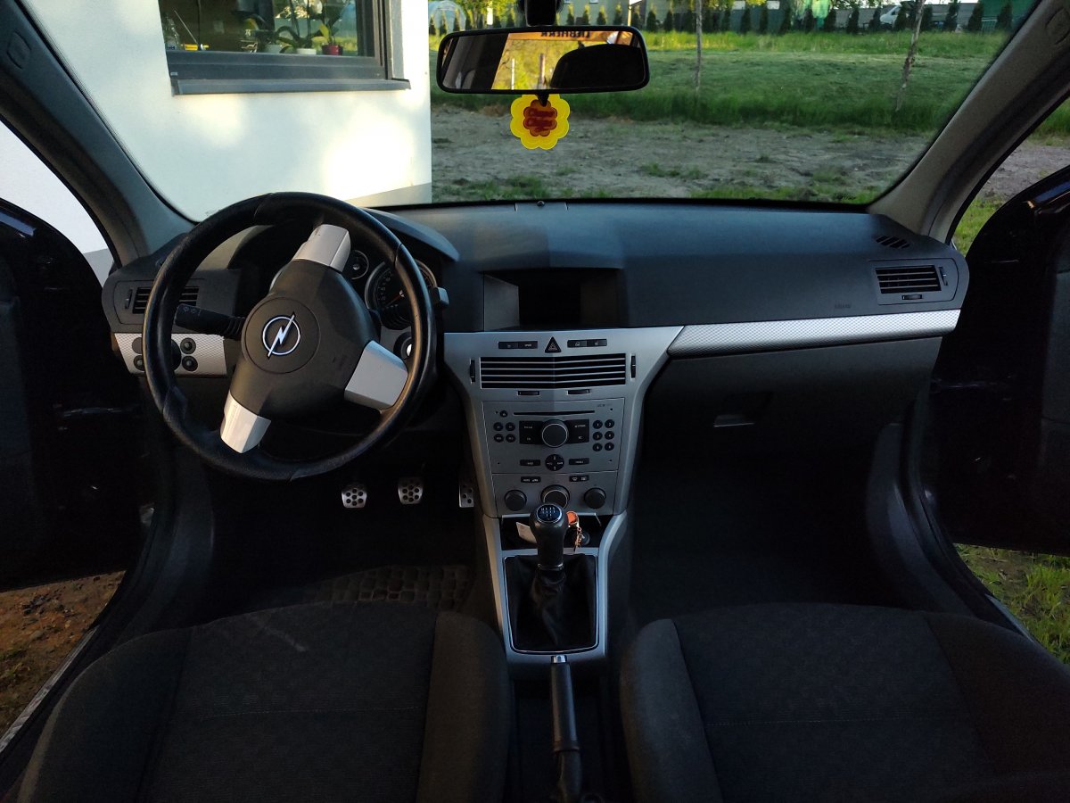 Opel Astra H prywatnie 