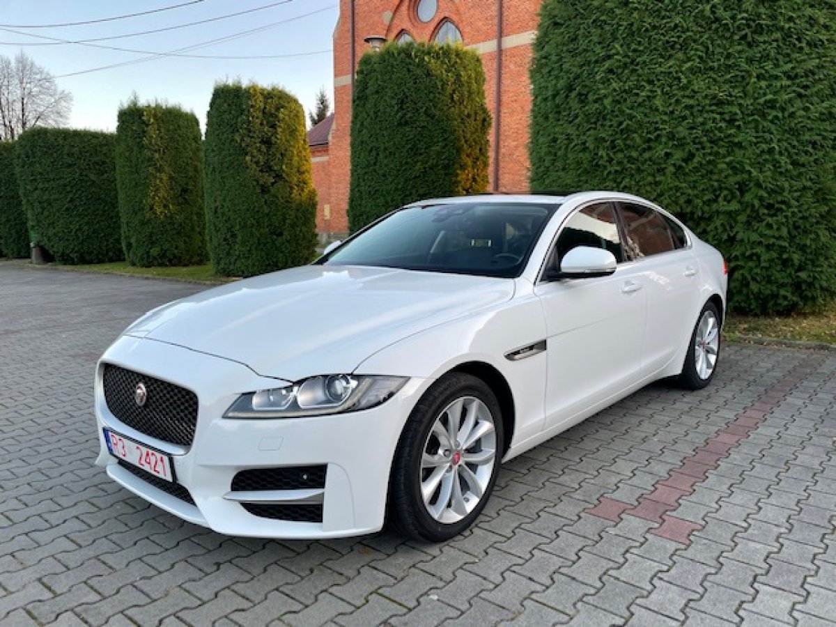 Jaguar XF 25t Premium AWD 2019