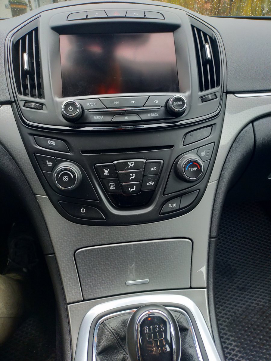 Opel insignia A 2.0 cdti 2013