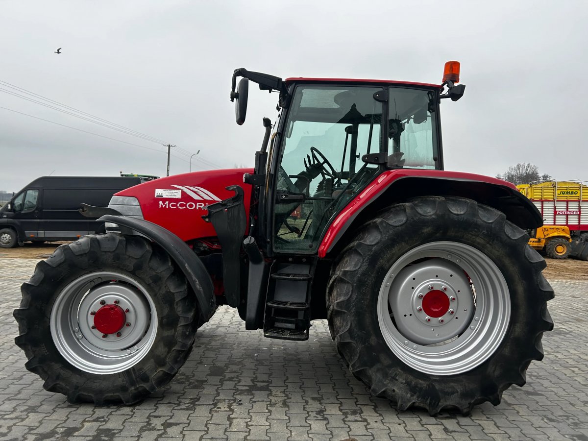 Ciągnik McCormick 115