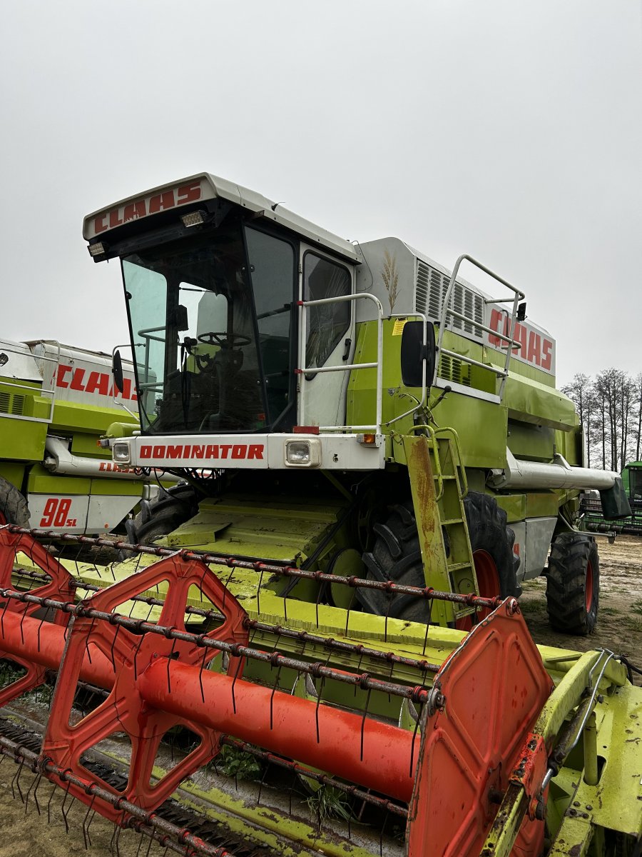 Kombajn Claas Mega 218