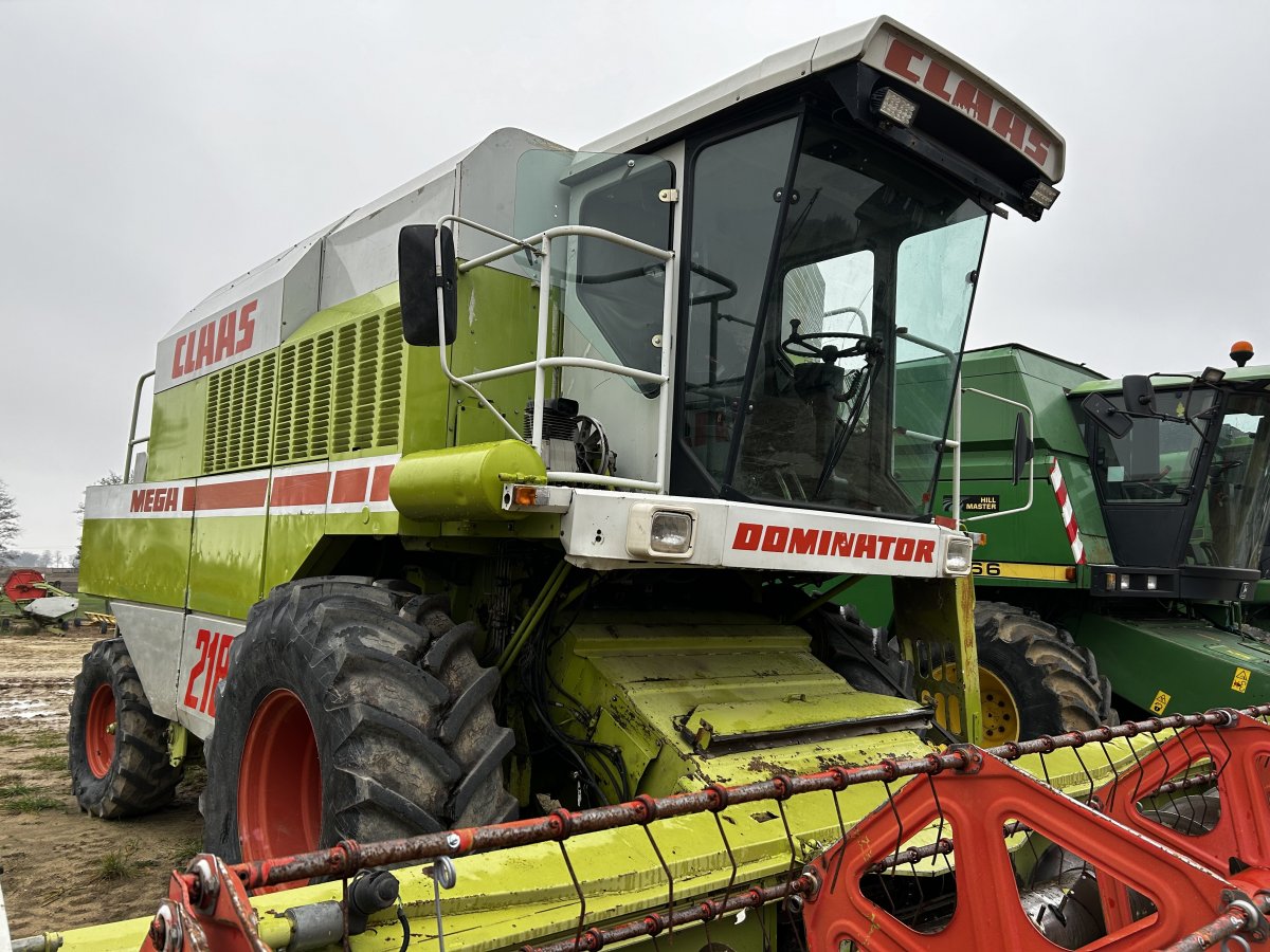 Kombajn Claas Mega 218