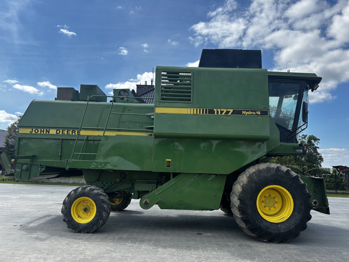 Kombajn John Deere 1177