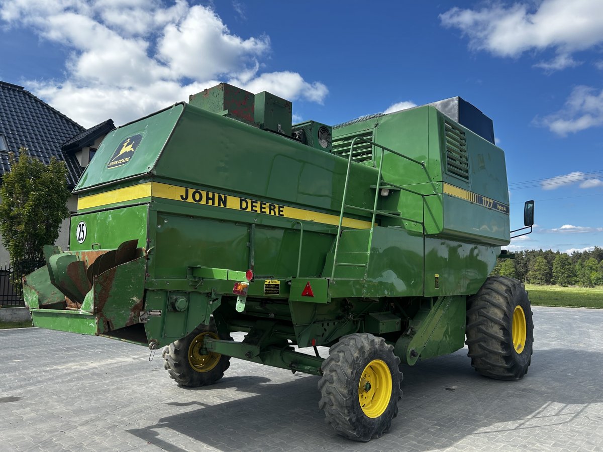 Kombajn John Deere 1177