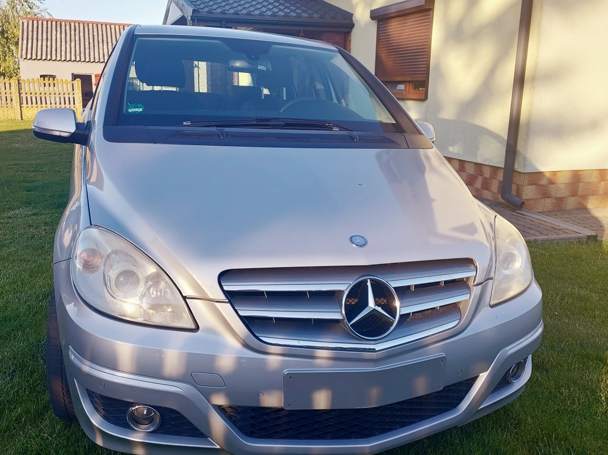 Sprzedam Mercedes-Benz B-180