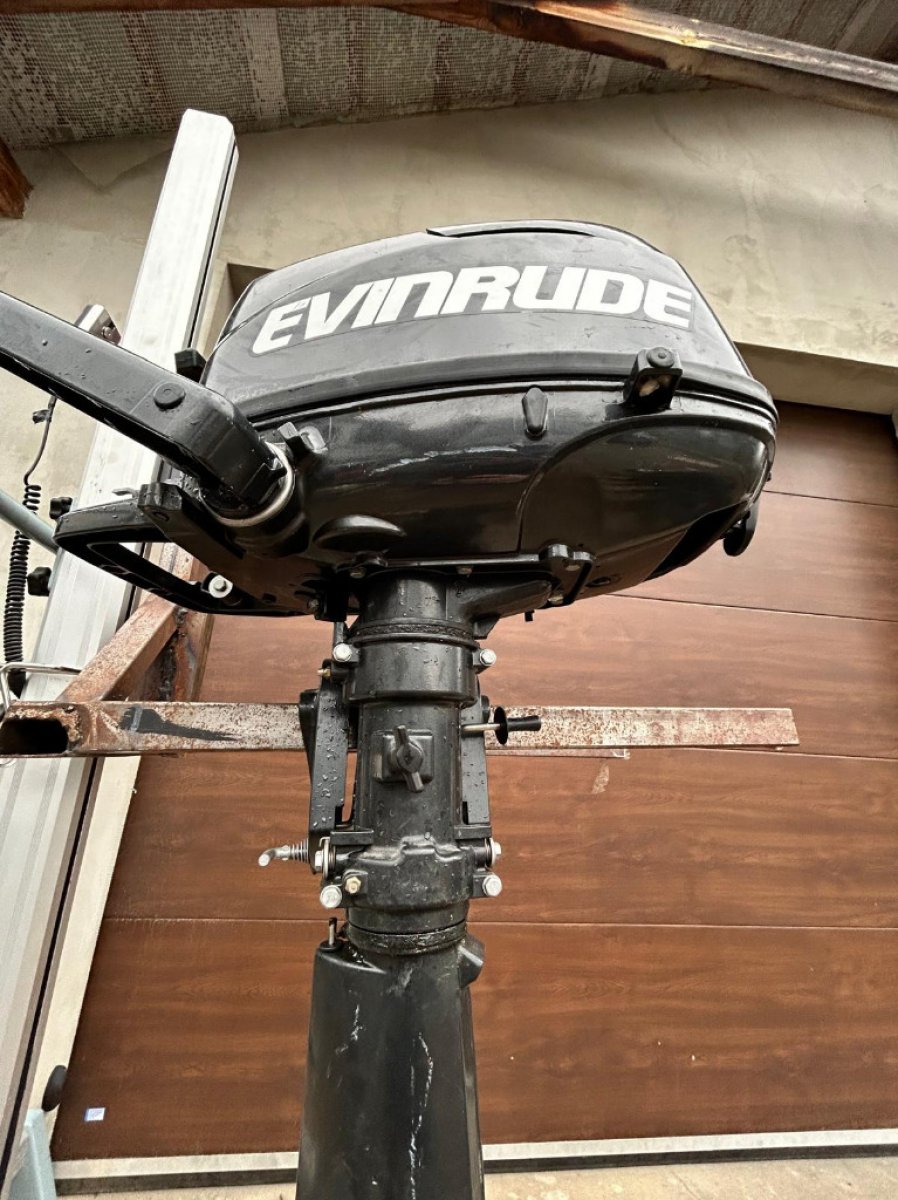 Silnik zaburtowy Evinrude 6 E6RGL4
