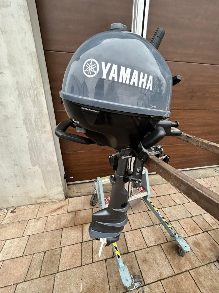Silnik zaburtowy Yamaha F2.5BMHL