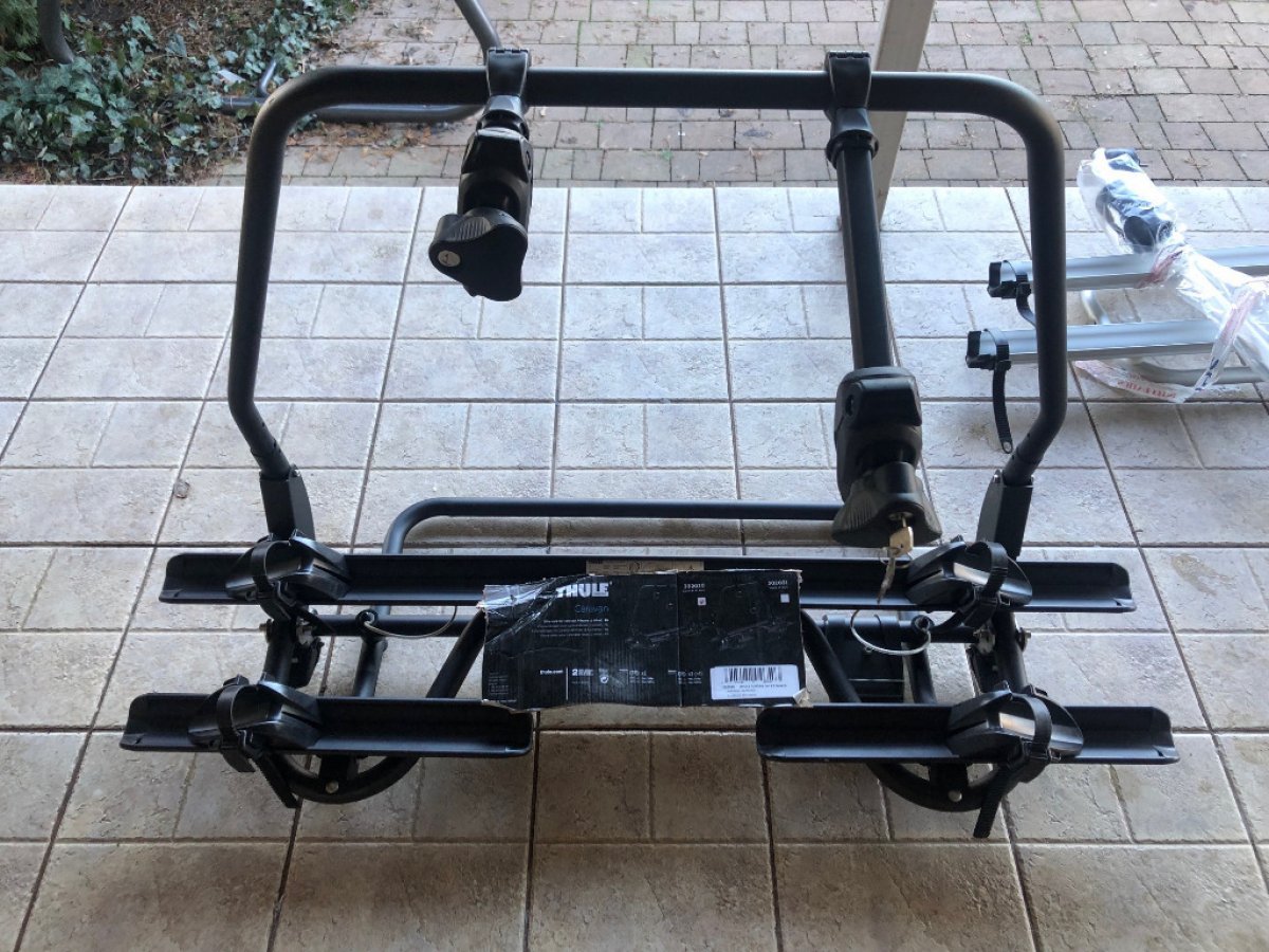 Bagażnik THULE na 2 rowery SUPERB SVXT BLACK - nowy