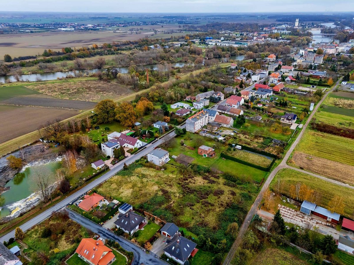 BRZEG-RATAJE -SPRZEDAM 2 DZIAŁKI BUDOWLANE