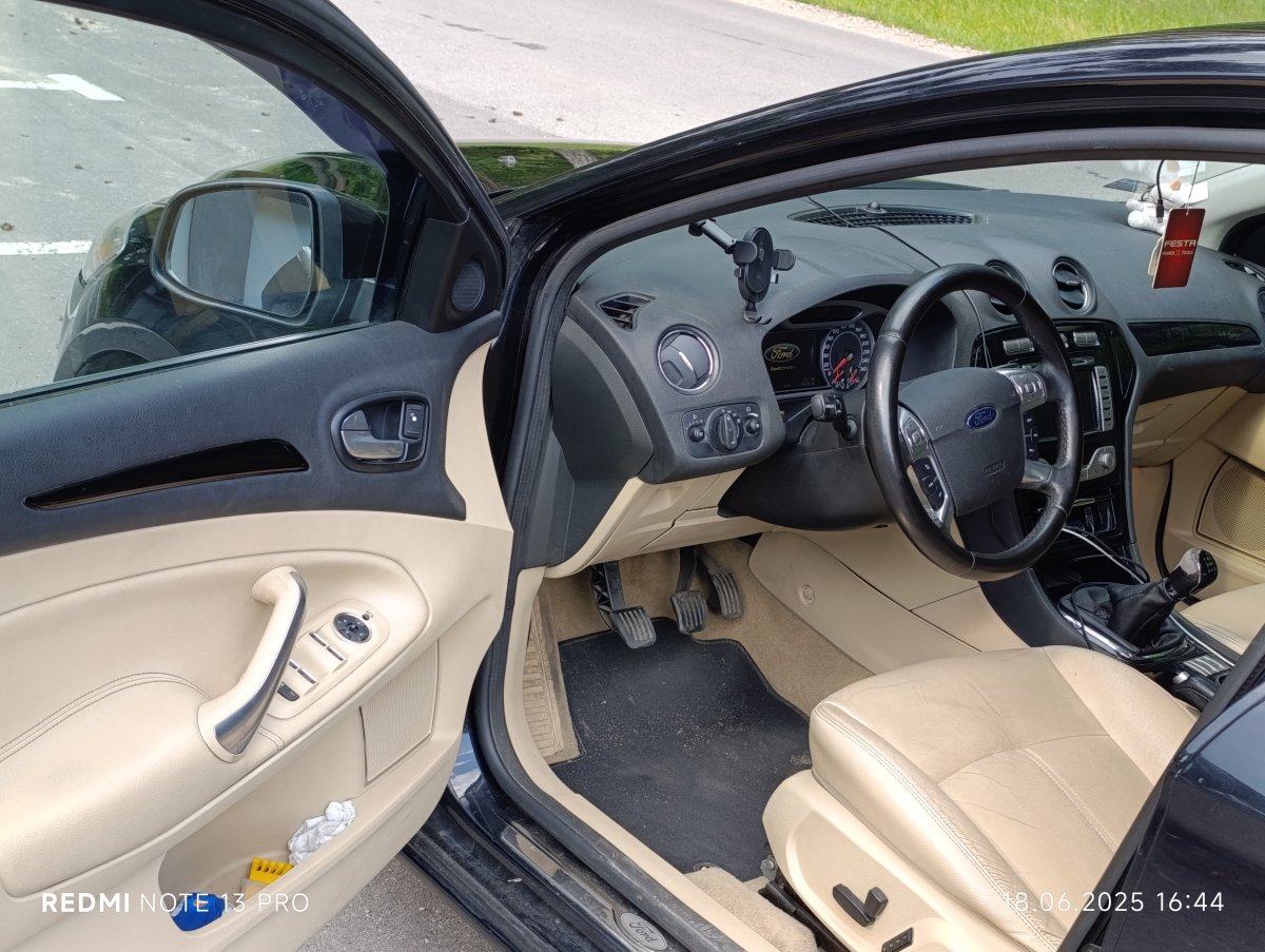 Ford Mondeo MK4