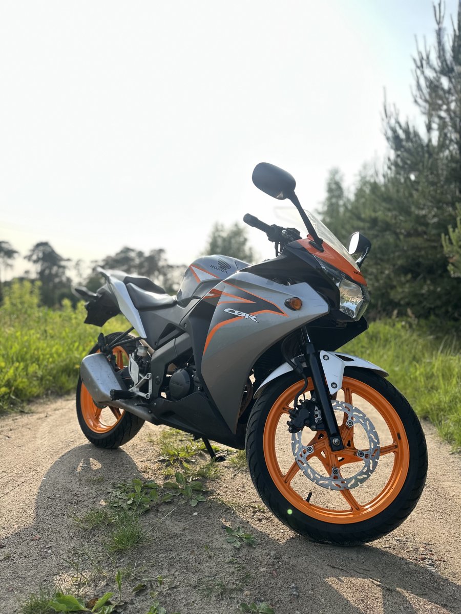 Honda CBR 125 R - 2011