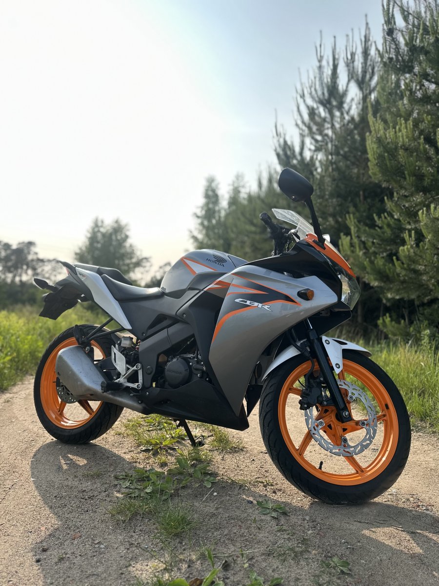 Honda CBR 125 R - 2011