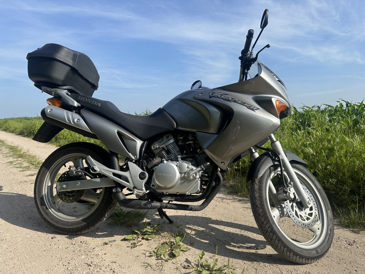 Honda Varadero 125 - 2005 - 13600km
