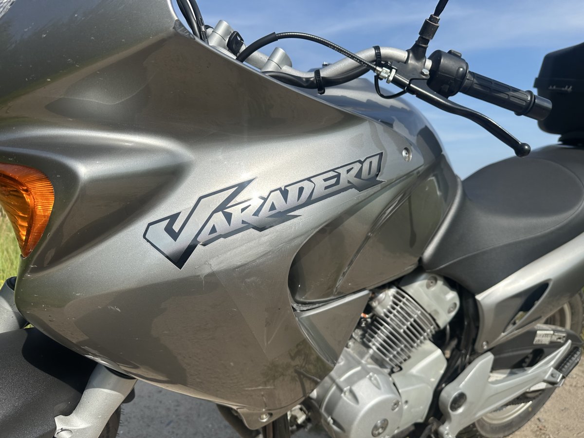 Honda Varadero 125 - 2005 - 13600km
