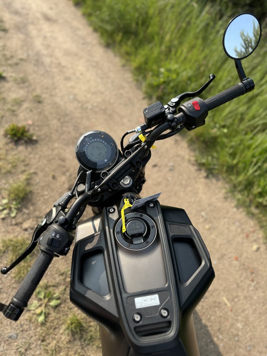Husqvarna Svartpilen 125 - 2024 - 2700km