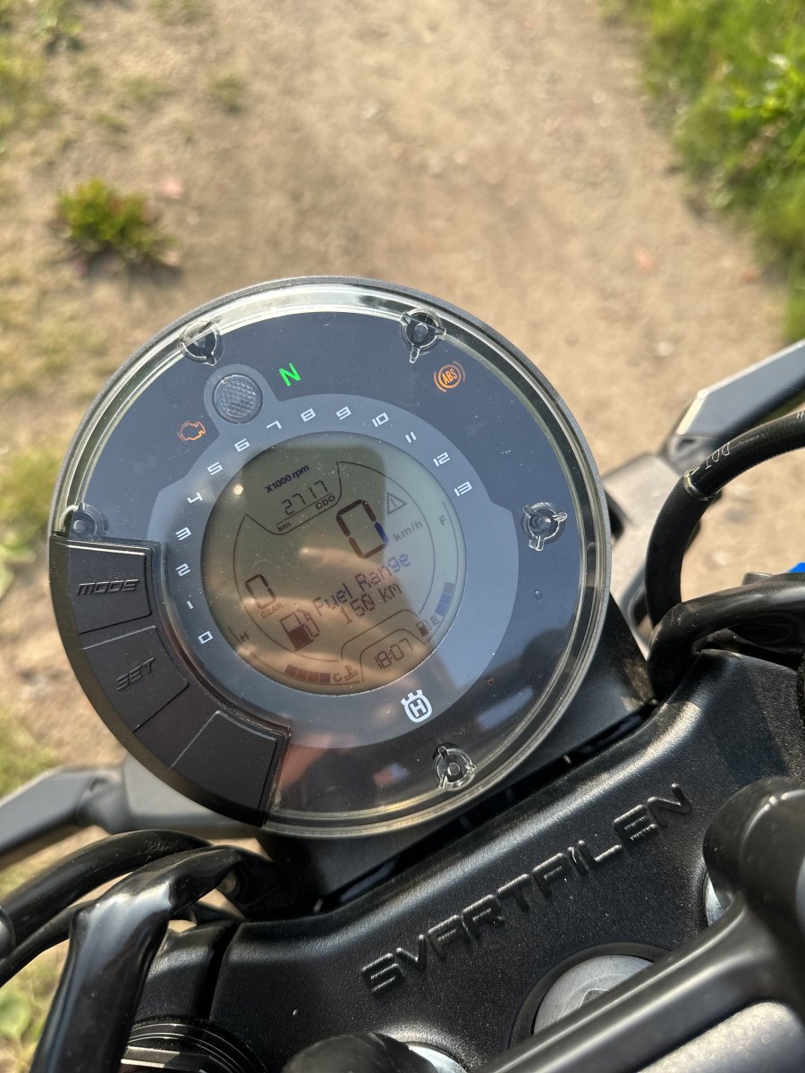 Husqvarna Svartpilen 125 - 2024 - 2700km