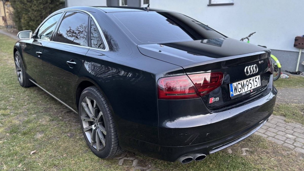 Audi A8