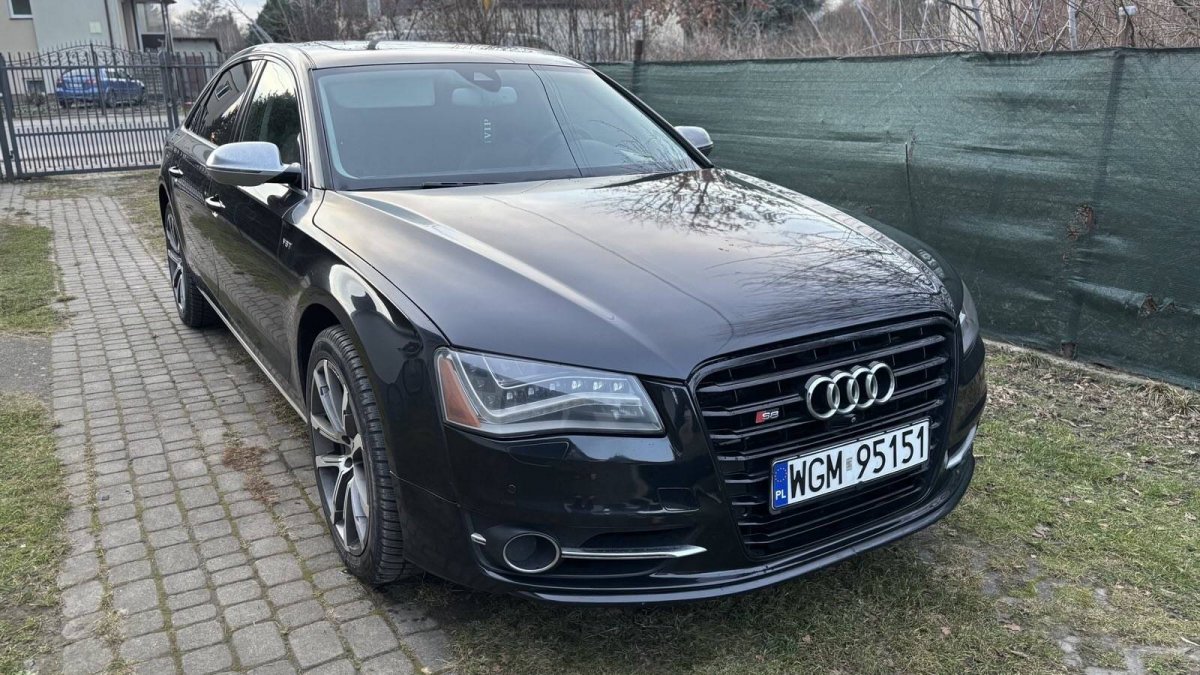Audi A8