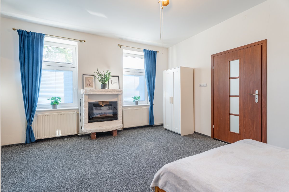 2 pokoje, oddzielna kuchnia + garaż 60m2 Szczecin