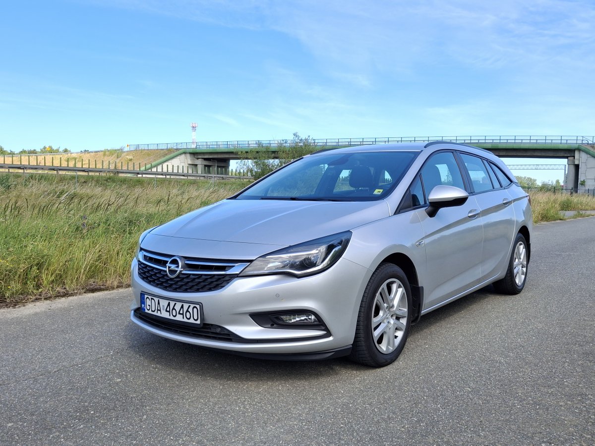 Opel Astra Sports Tourer | ASO | Bezwypadkowy | perfekcyjny stan | bogate wyposa