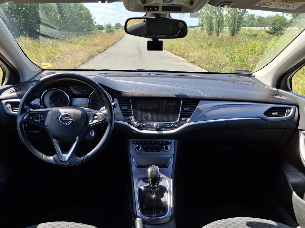 Opel Astra Sports Tourer | ASO | Bezwypadkowy | perfekcyjny stan | bogate wyposa