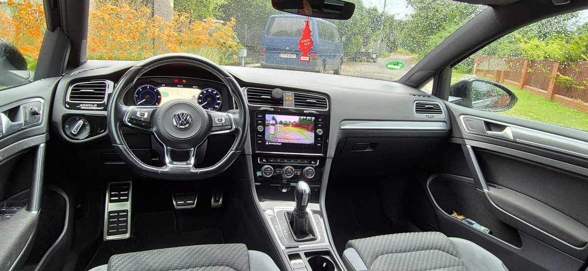 Volkswagen Golf Variant 2.0 TDI SCR DSG R-Line