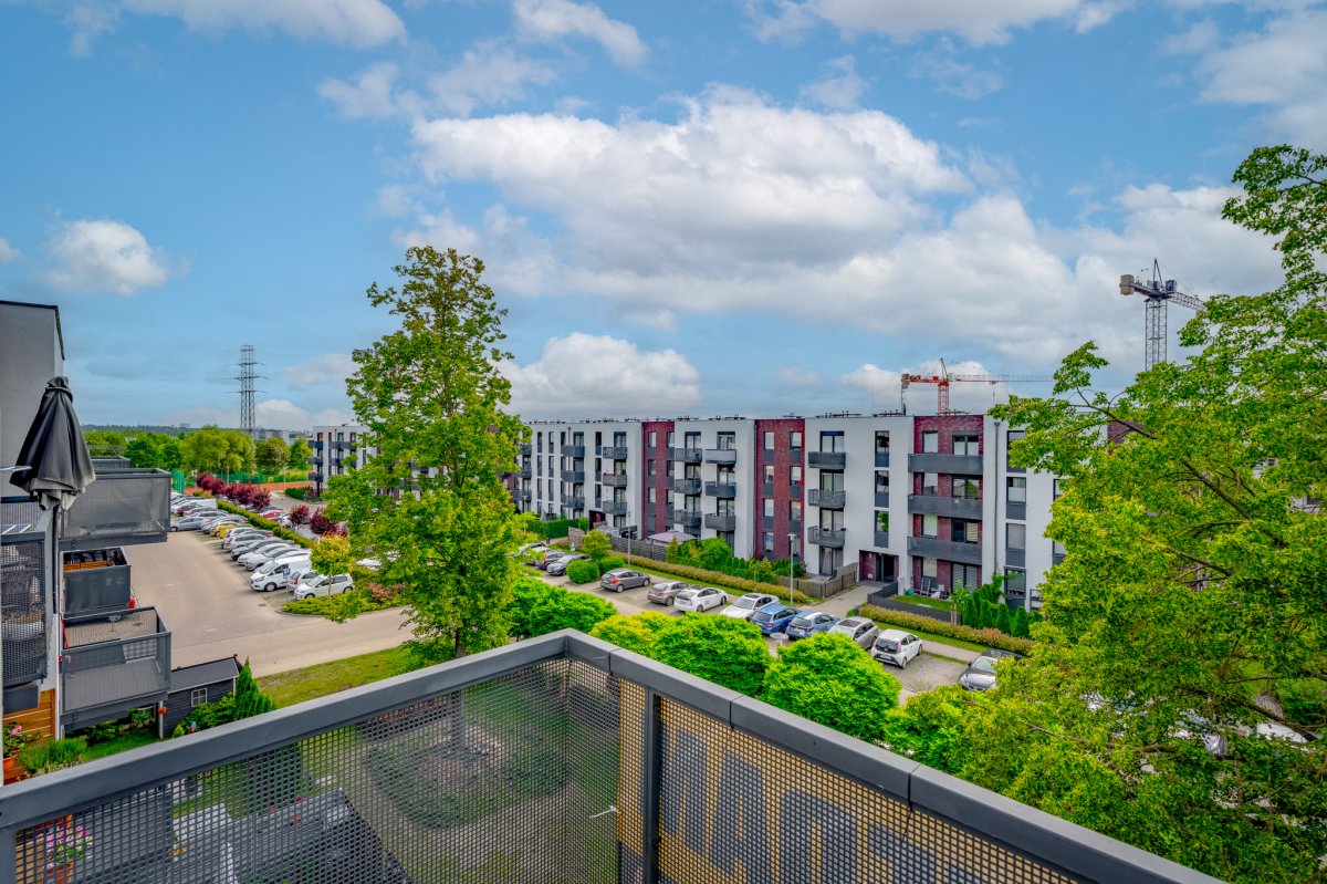 Nowa Cukrownia-Szczecin 2 pokoje, balkon i wyposażenie.