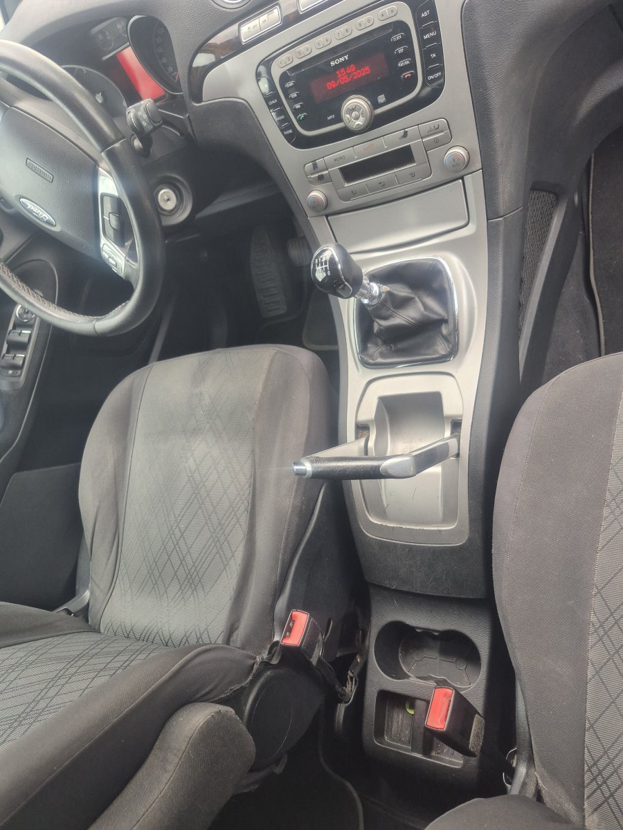 Ford galaxy 2.0 TDCI GHIA