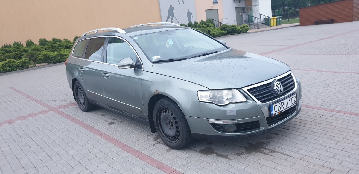 VW Passat Kombi 1.9 2007 r.