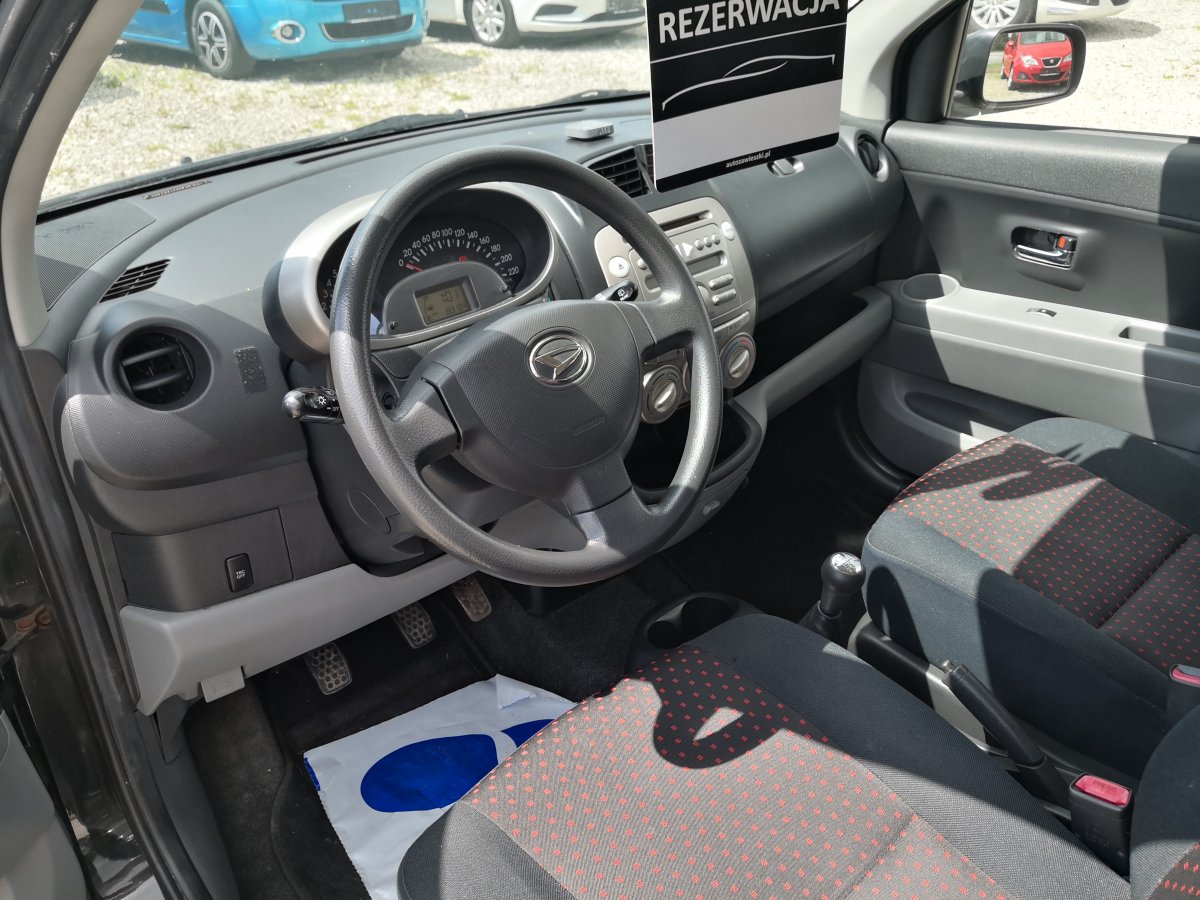 Daihatsu Sirion 1,5 B 103 KM, Faktura VAT marża