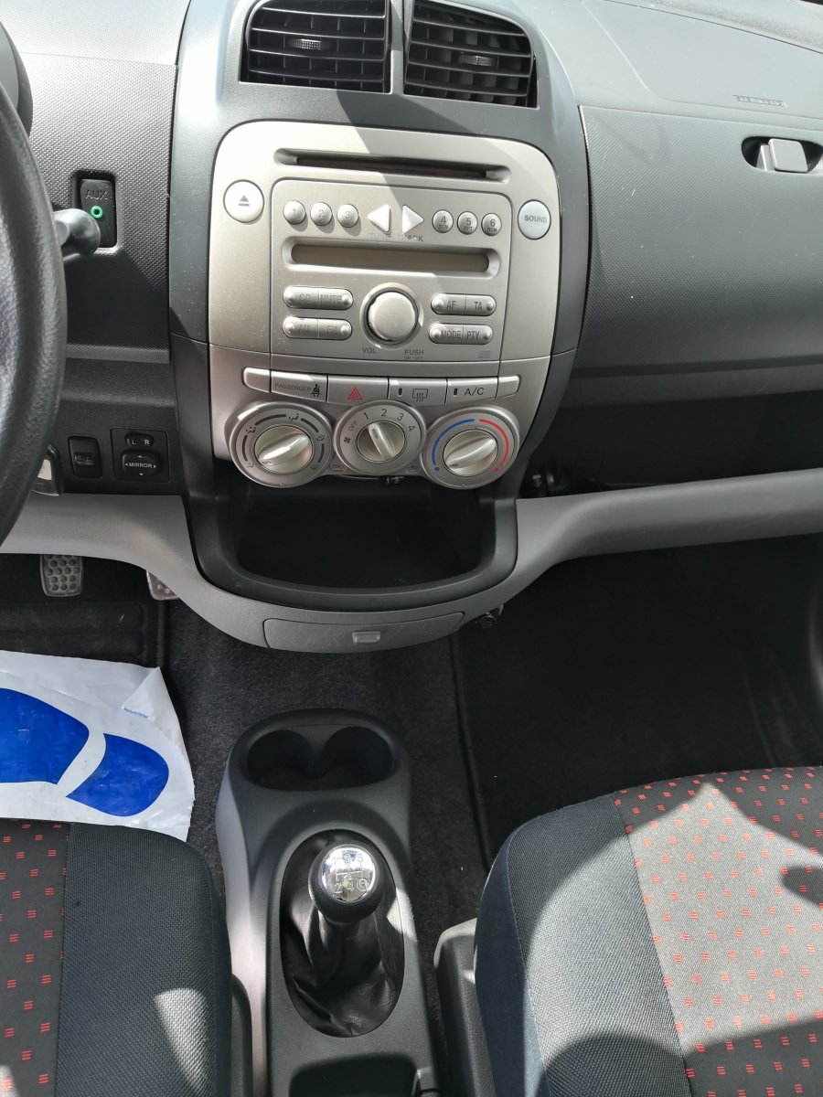 Daihatsu Sirion 1,5 B 103 KM, Faktura VAT marża