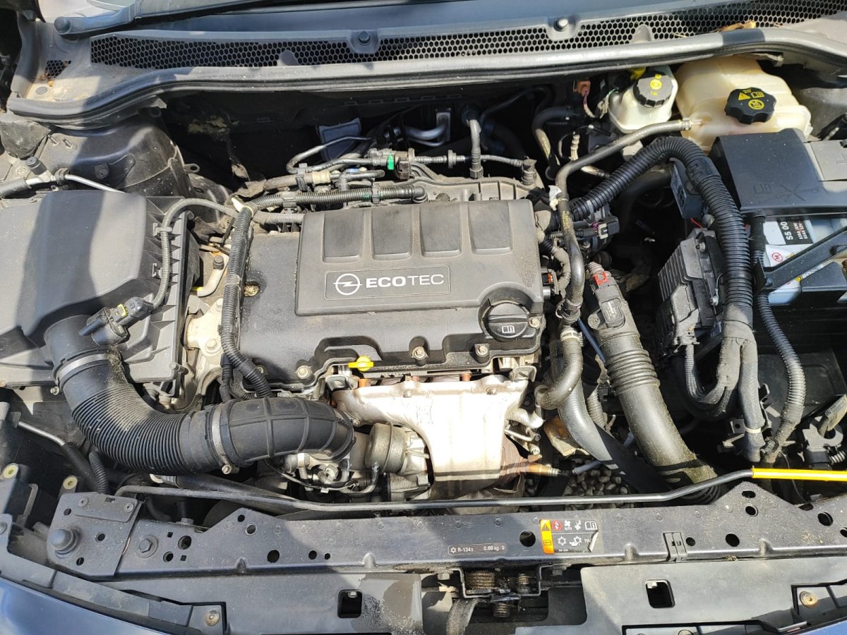 Opel Astra J 1,4 Turbo Benzyna 120 KM, Faktura VAT marża