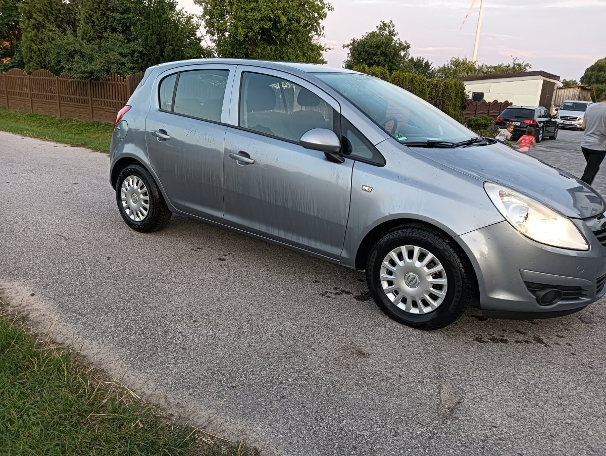 Corsa d 1.2 benzyna