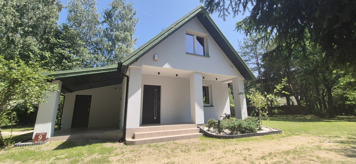 Dom Kania Polska nad Bugiem po remoncie; całoroczny