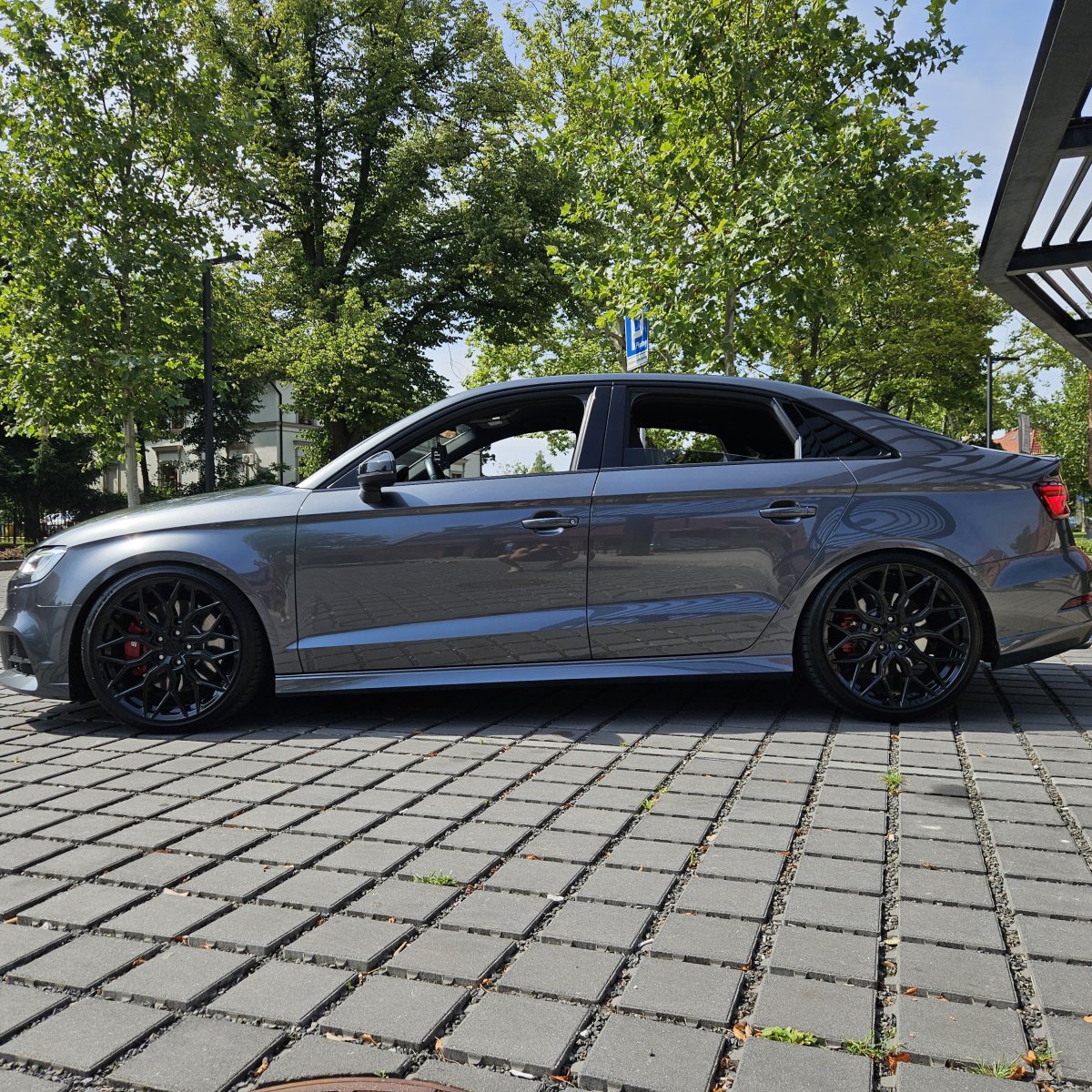 Audi s3 8v 18r 100k przebiegu 100%bezwypadkowy i bezkolizyjny