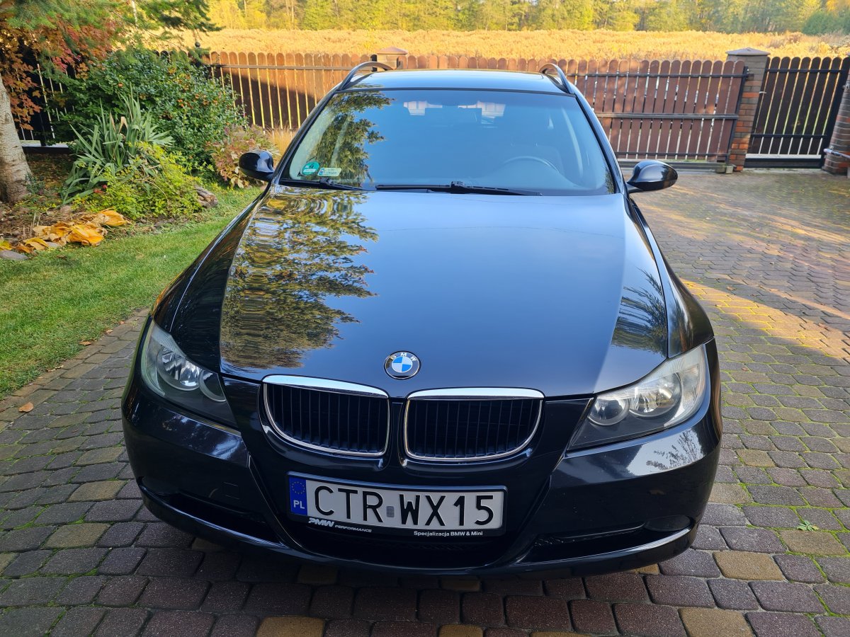 Sprzedam BMW e91 model 318i