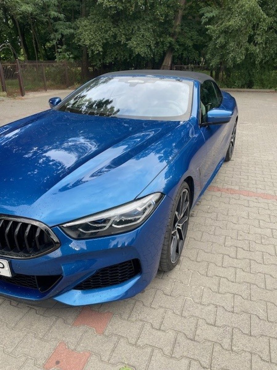 BMW 850