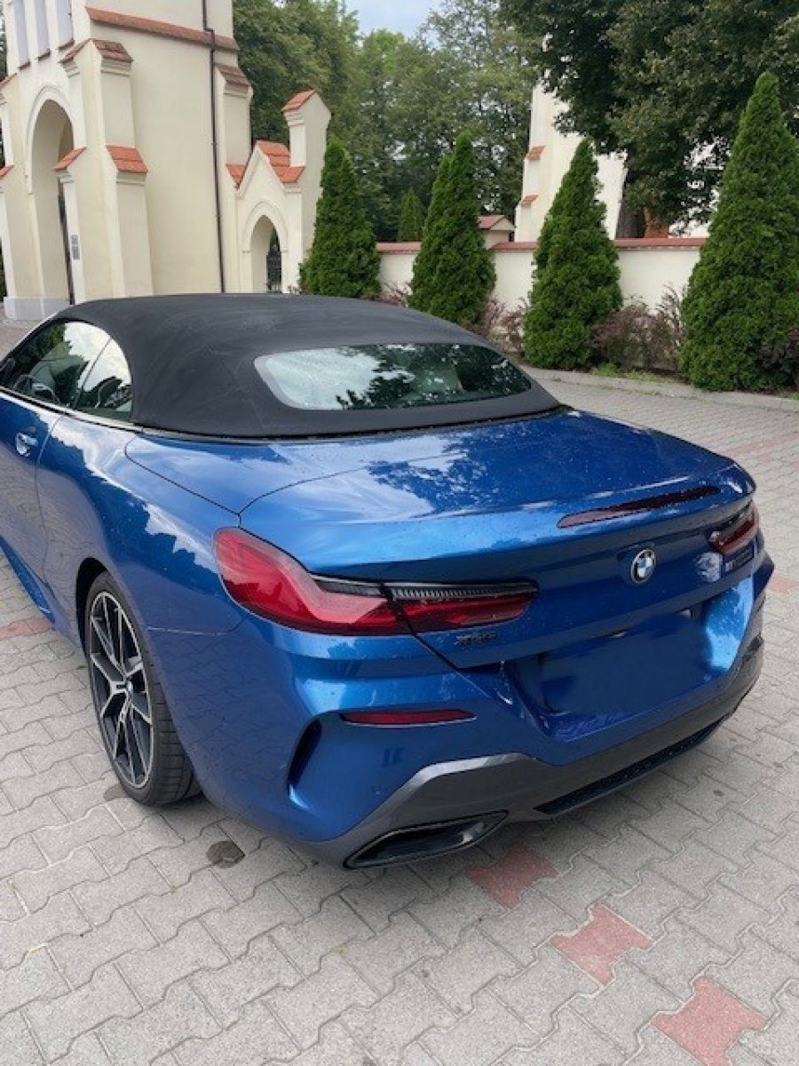 BMW 850