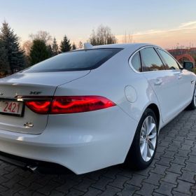 Jaguar XF 25t Premium AWD 2019