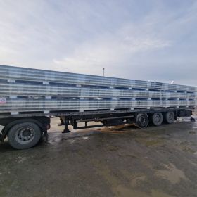 Płyta warstwowa ścienna , dachowa II gatunek. Dostępna od ręki !!!