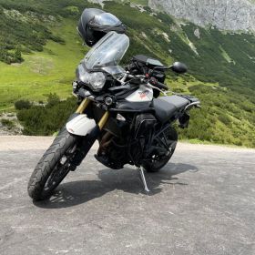 Motocykl Turystyczny Triumph Tiger 800