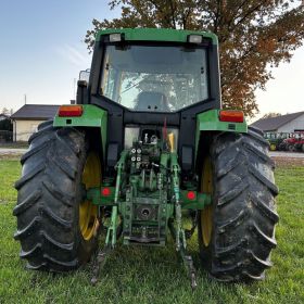 Ciągnik John Deere 6100