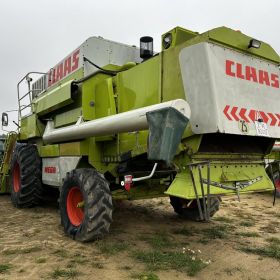 Kombajn Claas Mega 218