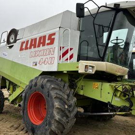 Kombajn Claas Lexion 440