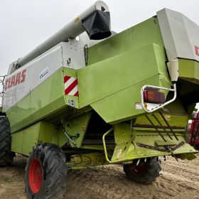 Kombajn Claas Lexion 440