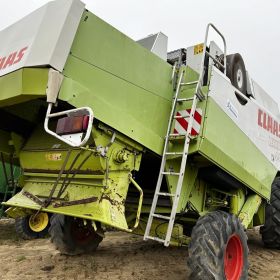 Kombajn Claas Lexion 440