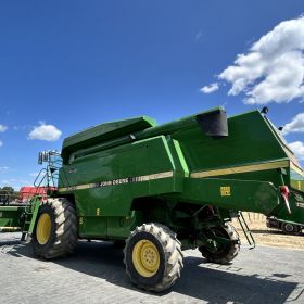 Kombajn John Deere 2066