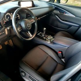 Mazda 2021 hybryda 