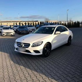 Total Trans Wrocław - Przewóz osób VIP | Transfery lotniskowe