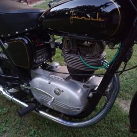 Motocykl Junak M10